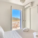 בית נופש Paros Sea View Eco - Aetherian Ciel Villas, Alia *
